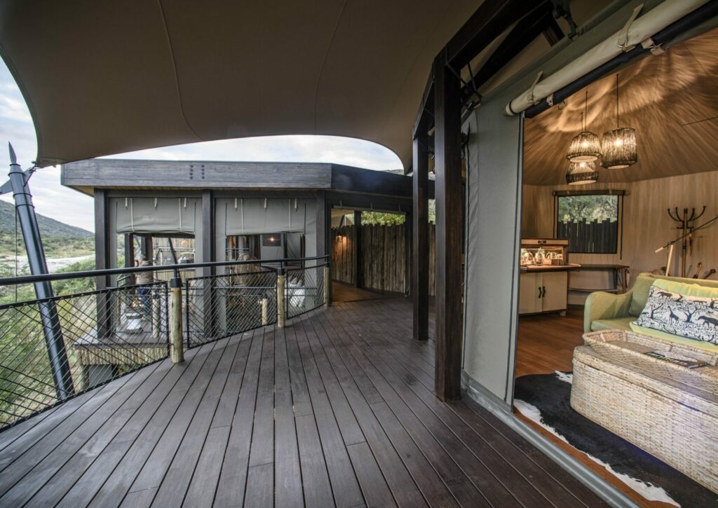 mrl-interleading-family-tents-4-scaled-e1716286462270